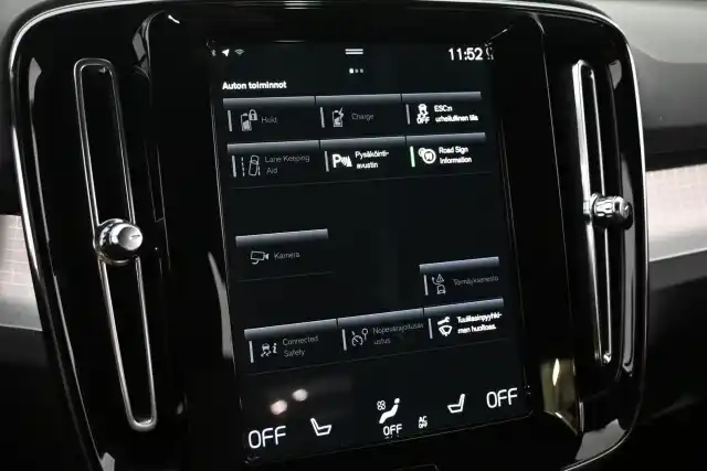 Vihreä Maastoauto, Volvo XC40 – VAR-28304