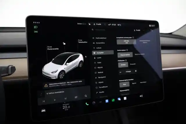 Valkoinen Maastoauto, Tesla Model Y – VAR-28307