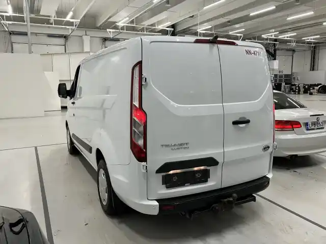 Valkoinen Pakettiauto, Ford Transit Custom – VAR-28319