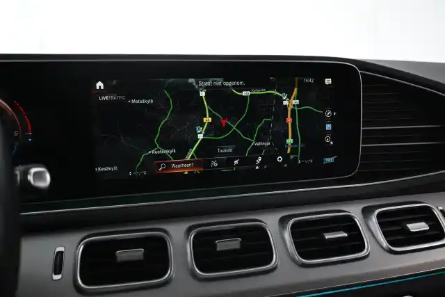 Harmaa Maastoauto, Mercedes-Benz GLE – VAR-28328