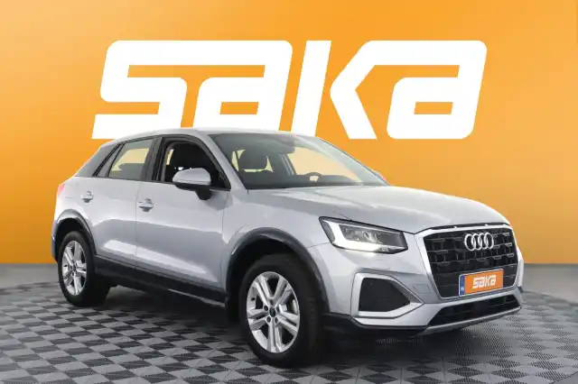 Harmaa Maastoauto, Audi Q2 – VAR-28354
