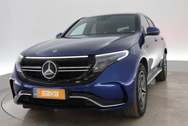 Sininen Maastoauto, Mercedes-Benz EQC – VAR-28410