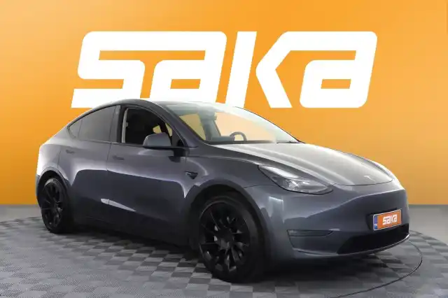 Harmaa Maastoauto, Tesla Model Y – VAR-28556
