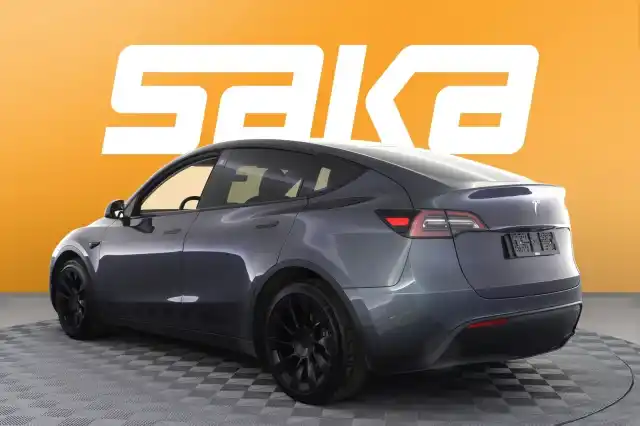 Harmaa Maastoauto, Tesla Model Y – VAR-28556