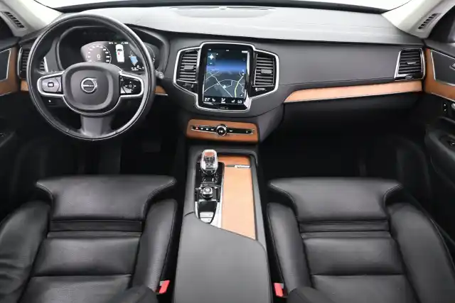 Harmaa Maastoauto, Volvo XC90 – VAR-28604