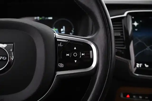 Harmaa Maastoauto, Volvo XC90 – VAR-28604