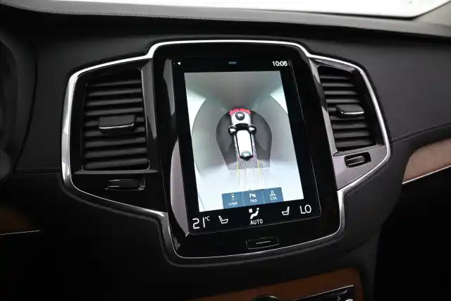 Harmaa Maastoauto, Volvo XC90 – VAR-28604