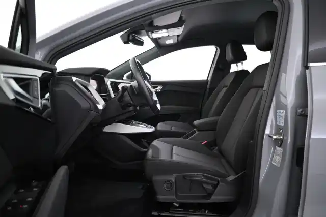 Harmaa Maastoauto, Audi Q4 e-tron – VAR-28882