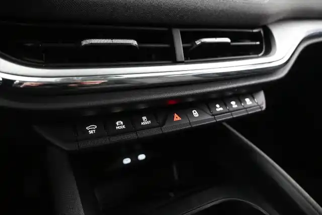 Valkoinen Maastoauto, Skoda Enyaq – VAR-29100