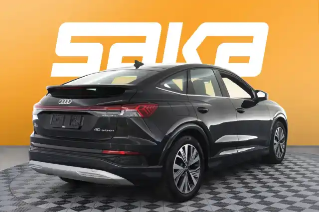 Musta Maastoauto, Audi Q4 e-tron – VAR-29305