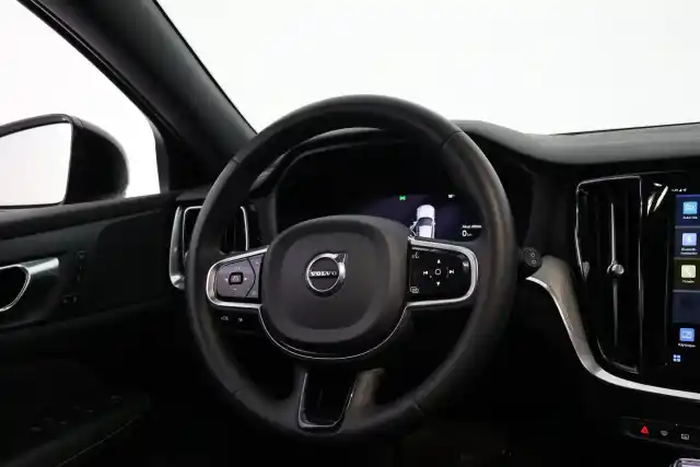 Musta Farmari, Volvo V60 – VAR-29332