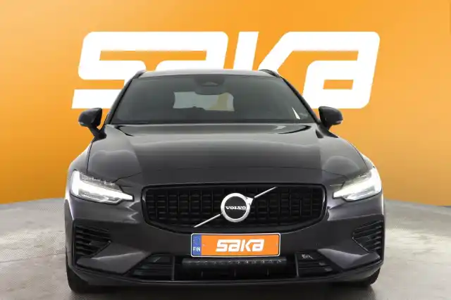 Musta Farmari, Volvo V60 – VAR-29332