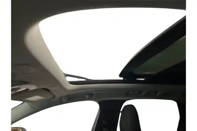 Harmaa Maastoauto, Volvo XC60 – VAR-29619