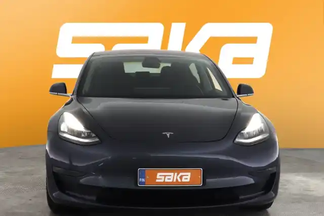 Harmaa Sedan, Tesla Model 3 – VAR-30024