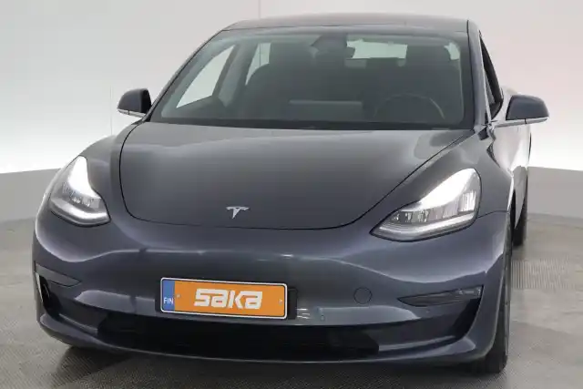 Harmaa Sedan, Tesla Model 3 – VAR-30024