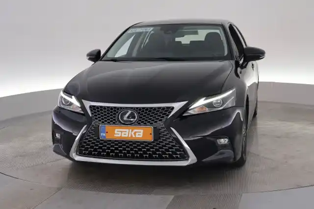 Musta Viistoperä, Lexus CT – VAR-30122