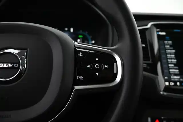 Sininen Maastoauto, Volvo XC90 – VAR-30322