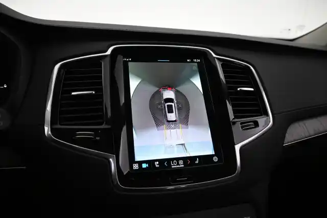Sininen Maastoauto, Volvo XC90 – VAR-30322