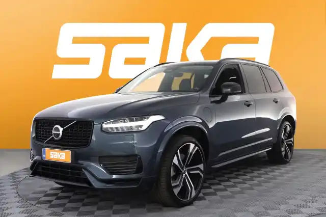 Sininen Maastoauto, Volvo XC90 – VAR-30322
