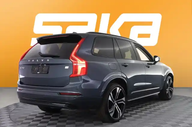Sininen Maastoauto, Volvo XC90 – VAR-30322