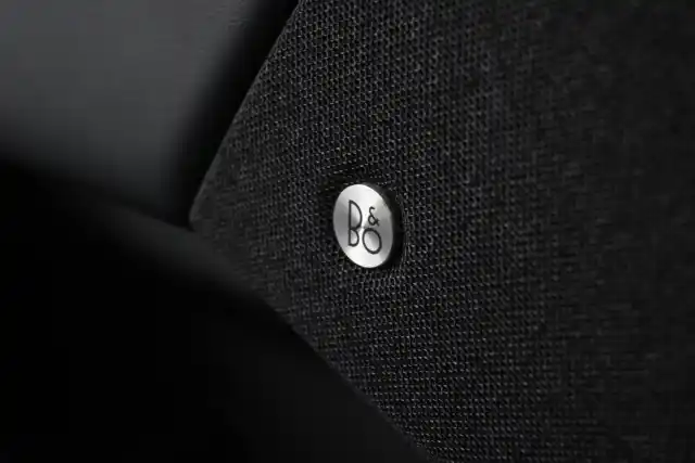Musta Maastoauto, Ford Mustang Mach-E – VAR-30476