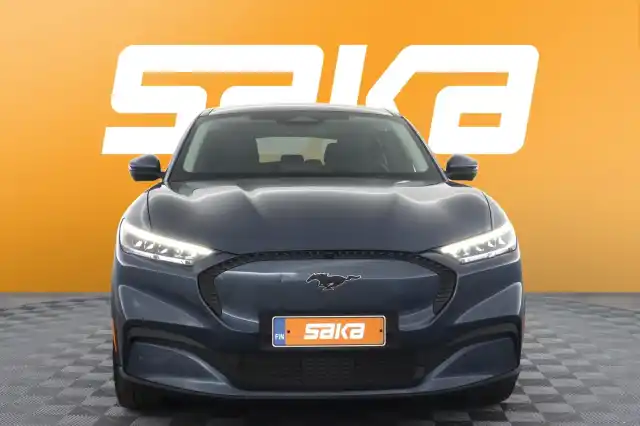 Sininen Maastoauto, Ford Mustang Mach-E – VAR-30581