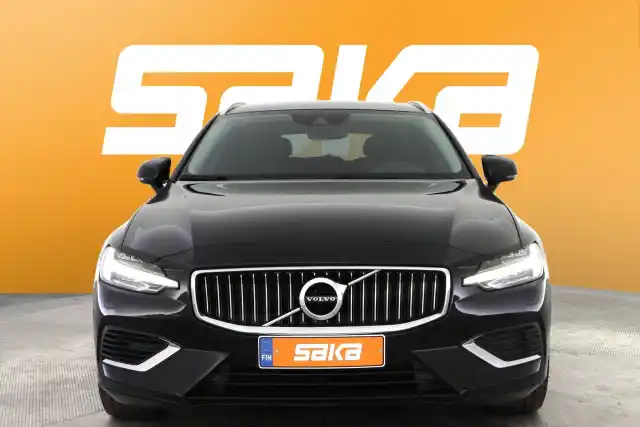 Musta Farmari, Volvo V60 – VAR-30640