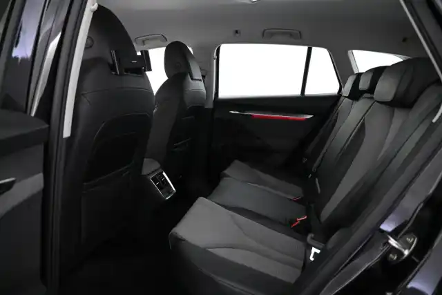 Musta Maastoauto, Skoda Enyaq – VAR-30932