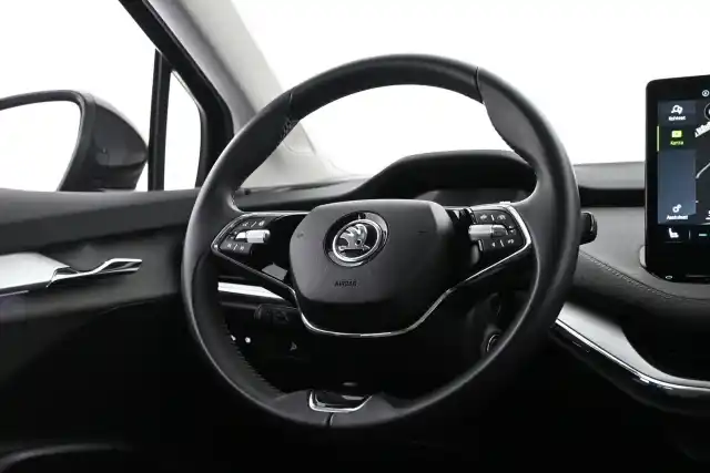 Musta Maastoauto, Skoda Enyaq – VAR-30932