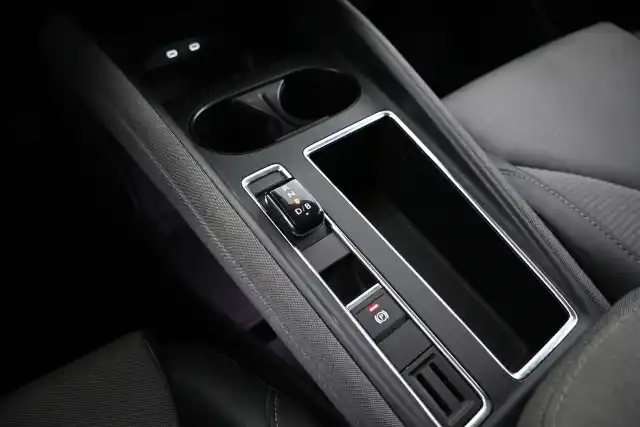 Musta Maastoauto, Skoda Enyaq – VAR-30932