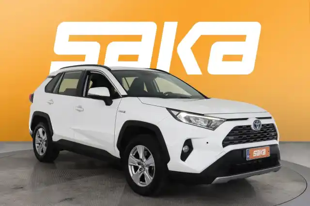 Valkoinen Maastoauto, Toyota RAV4 – VAR-31066