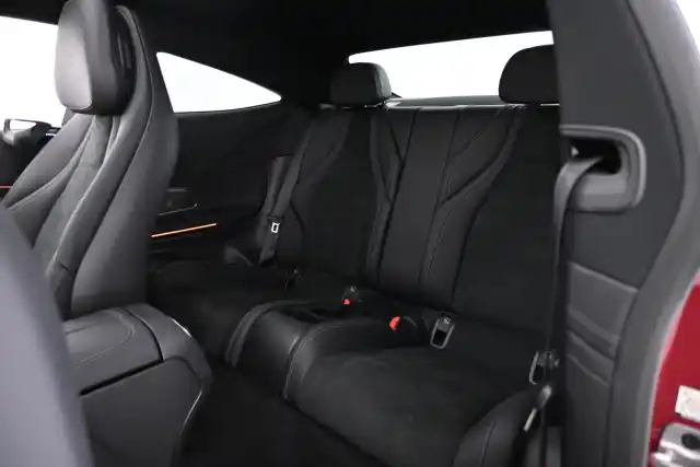 Punainen Coupe, Mercedes-Benz CLE – VAR-31071