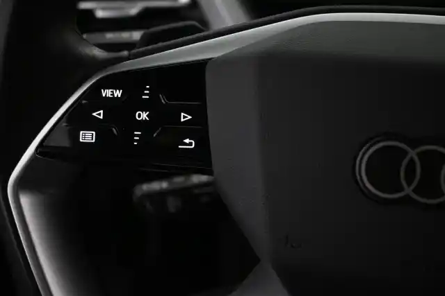 Harmaa Maastoauto, Audi Q4 e-tron – VAR-31231