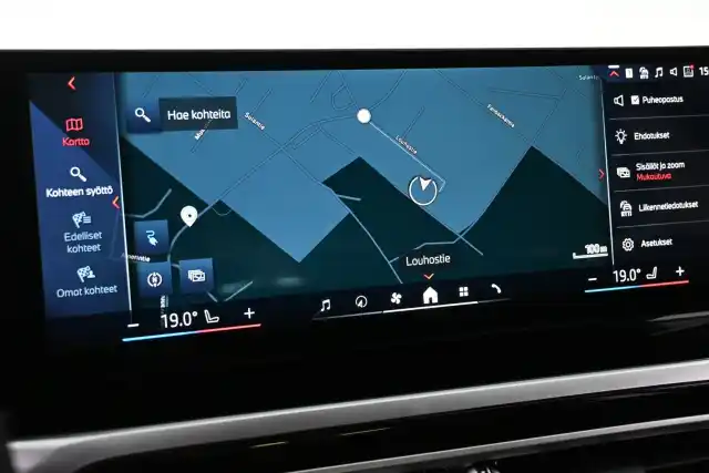 Musta Sedan, BMW i4 – VAR-31240