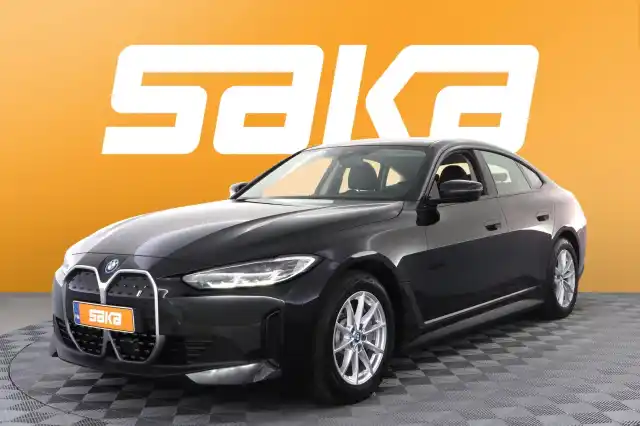 Musta Sedan, BMW i4 – VAR-31240