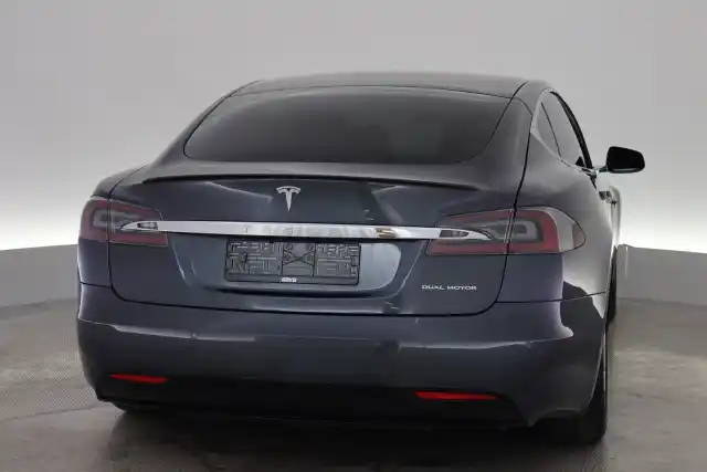 Harmaa Sedan, Tesla Model S – VAR-31554