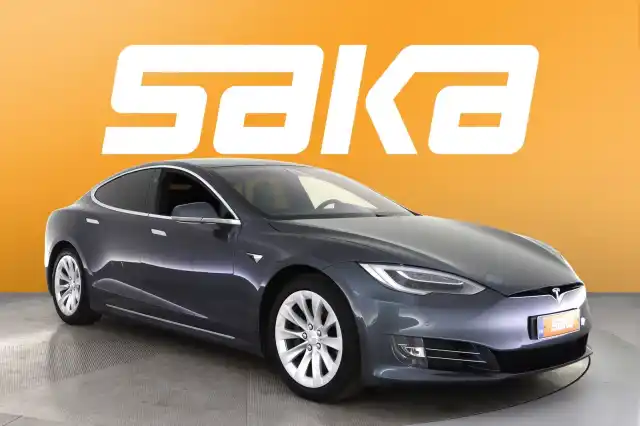 Harmaa Sedan, Tesla Model S – VAR-31554