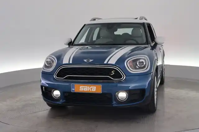 Sininen Maastoauto, MINI Countryman – VAR-32223