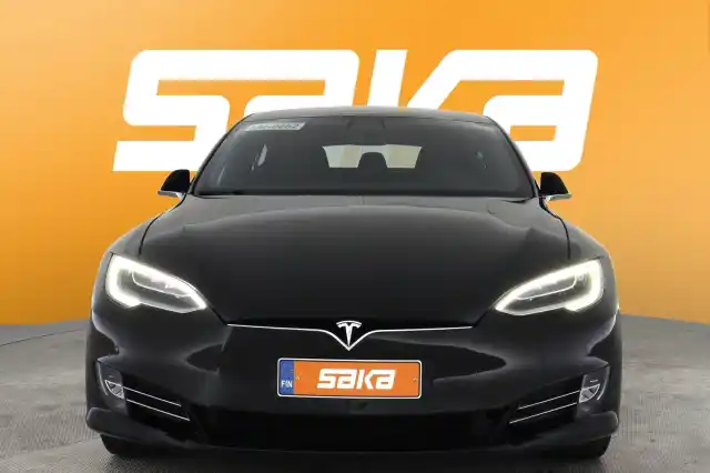 Musta Sedan, Tesla Model S – VAR-32420