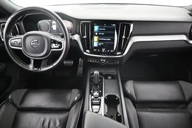 Harmaa Farmari, Volvo V60 – VAR-32440