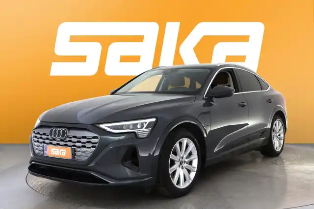 Harmaa Maastoauto, Audi Q8 e-tron – VAR-32561