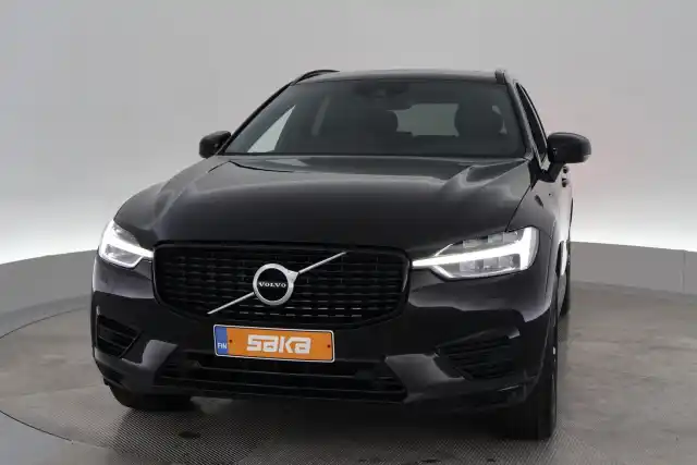 Musta Maastoauto, Volvo XC60 – VAR-32589