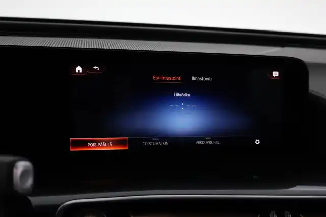 Sininen Maastoauto, Mercedes-Benz EQC – VAR-32600