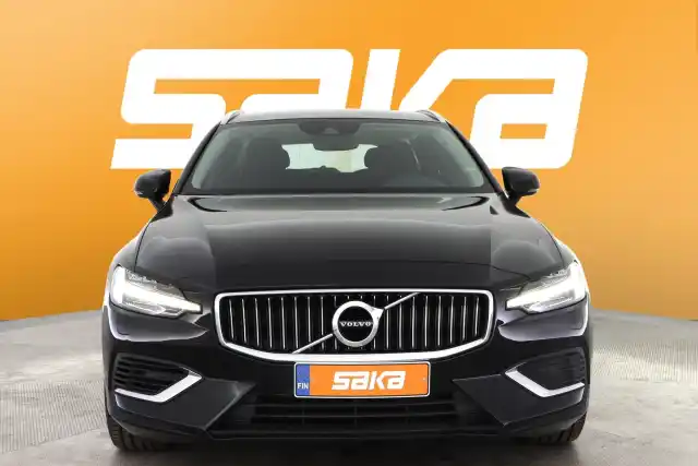 Musta Farmari, Volvo V60 – VAR-32648