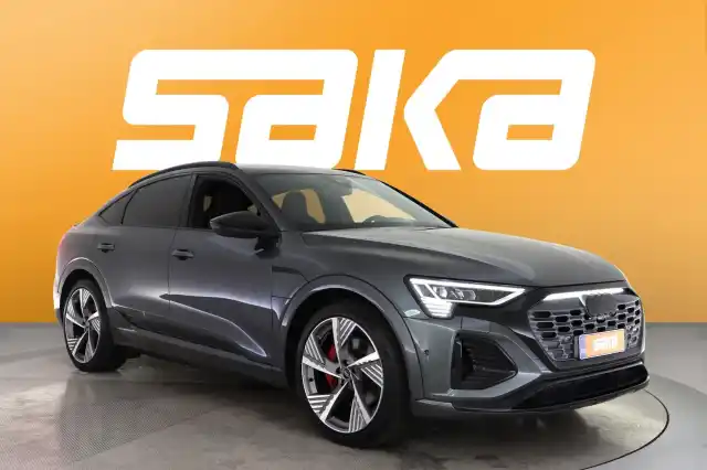 Harmaa Maastoauto, Audi Q8 e-tron – VAR-33074