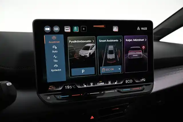 Valkoinen Viistoperä, CUPRA Born – VAR-33155