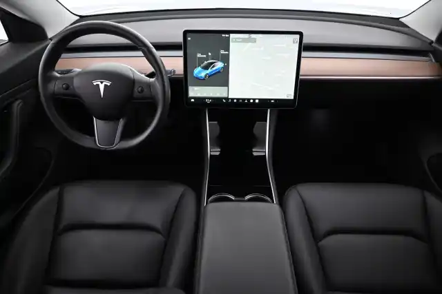 Sininen Sedan, Tesla Model 3 – VAR-33251