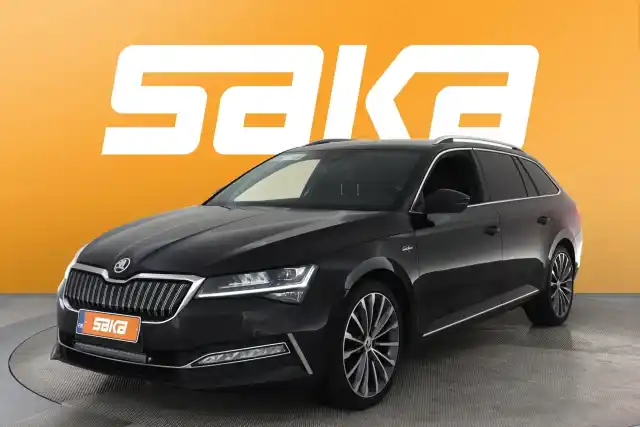 Musta Farmari, Skoda Superb – VAR-33302