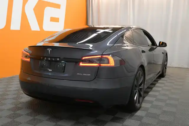 Harmaa Sedan, Tesla Model S – VAR-33354