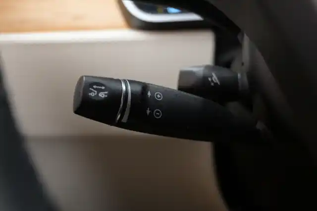 Harmaa Sedan, Tesla Model S – VAR-33354